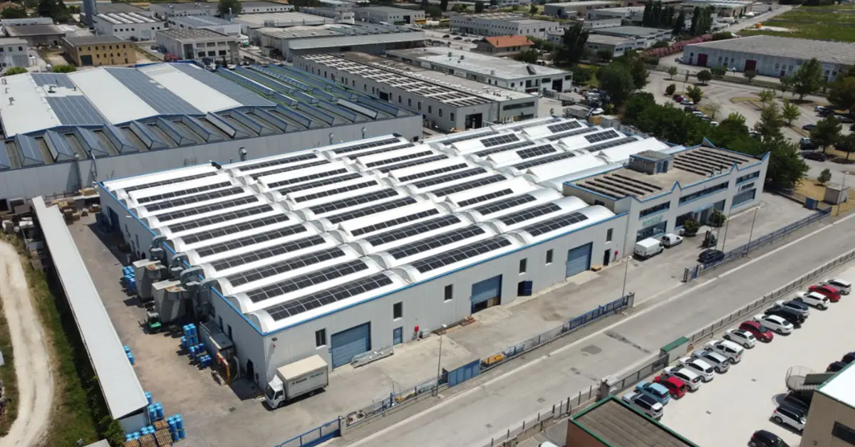 Impianto Fotovoltaico Industriale 477 kWp Impianto Fotovoltaico Industriale 477 kWp