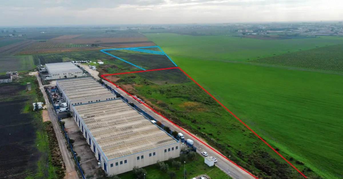 Planimetria di un nuovo impianto fotovoltaico a terra di 3 MW Planimetria di un nuovo impianto fotovoltaico a terra di 3 MW