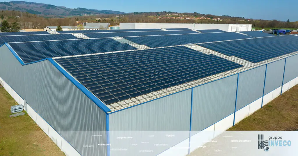 Fotovoltaico per aziende su tetto industriale