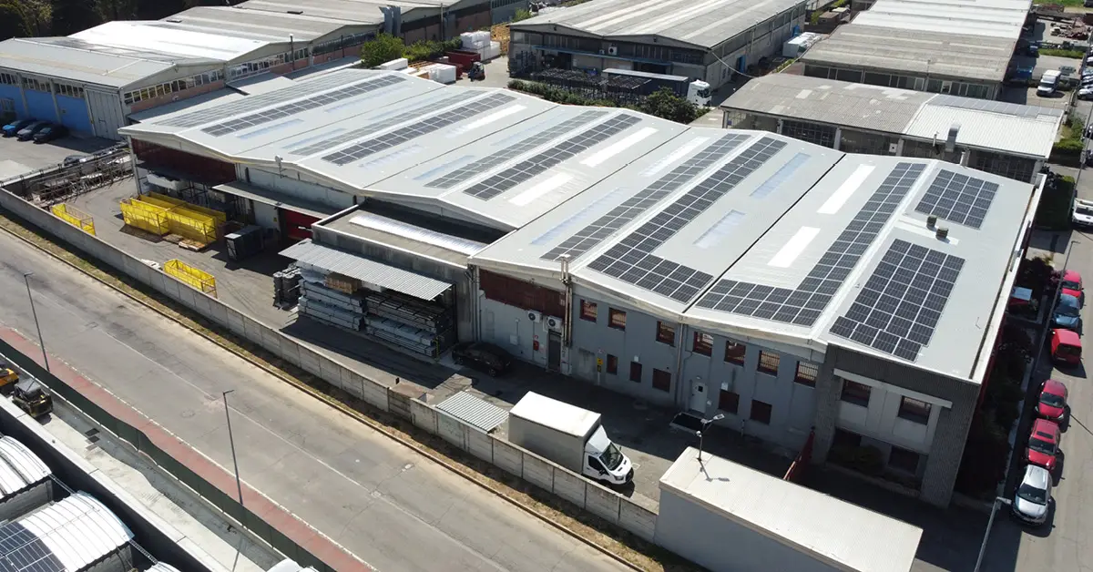 Impianto Fotovoltaico Industriale Impianto Fotovoltaico Industriale