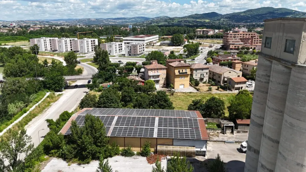 Impianto Fotovoltaico: Veduta aerea