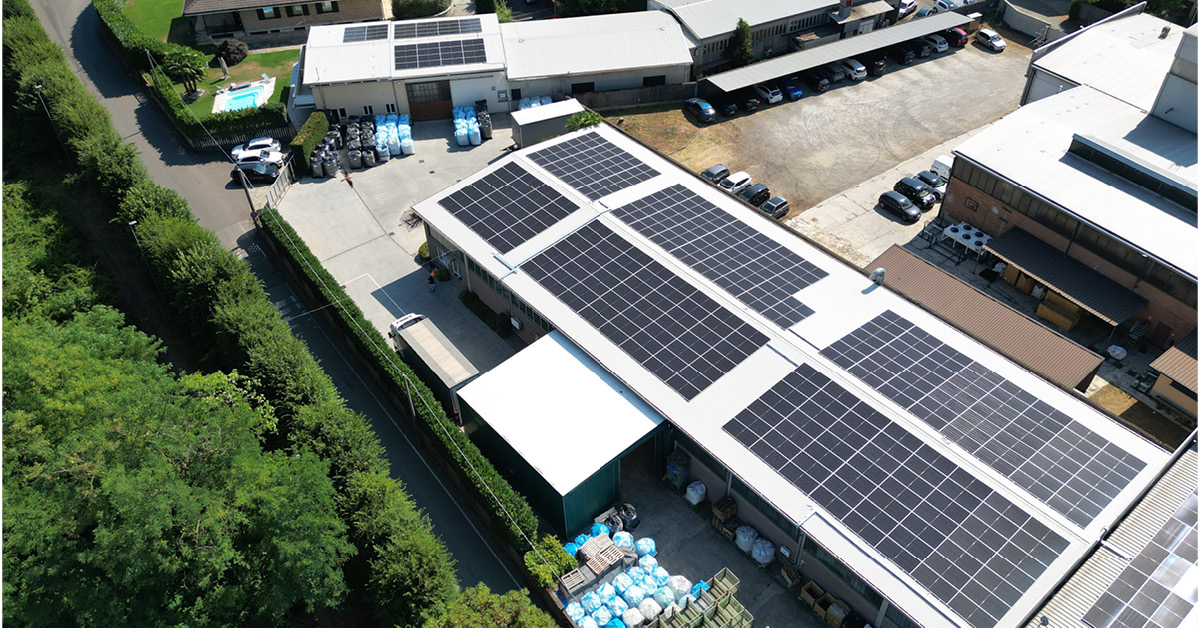 Ivam Plastica fotovoltaico olgiate olona2 fotovoltaico su copertura industriale
