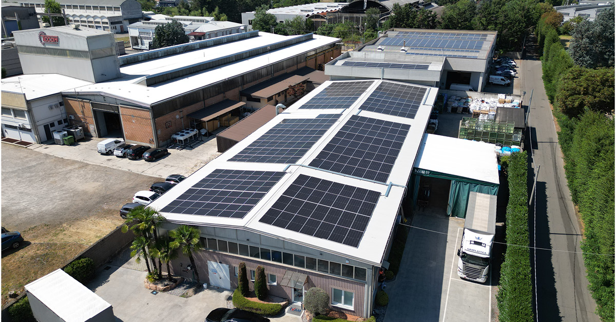 Ivam Plastica fotovoltaico olgiate olona5 fotovoltaico su copertura industriale