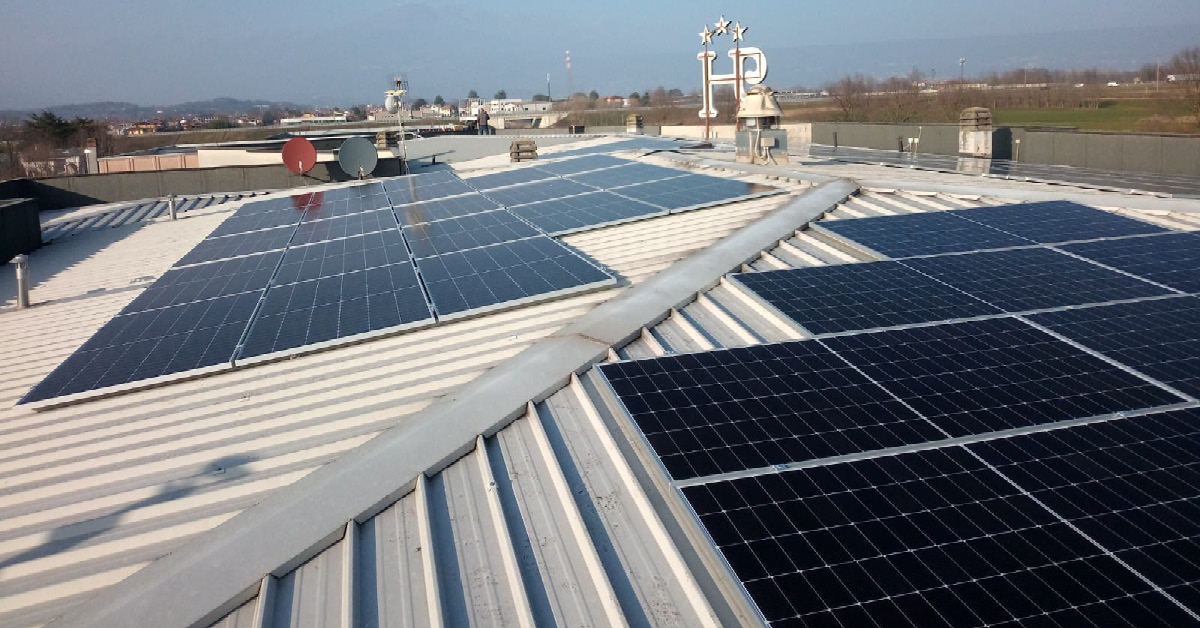 Nuovo impianto fotovoltaico e storage installati presso l'Hotel Gardenia
