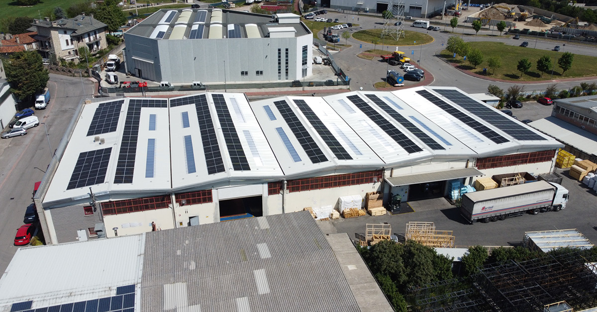 Copertura Industriale con pannelli fotovoltaici dello stabilimento Workmec S.p.a. a Busnago
