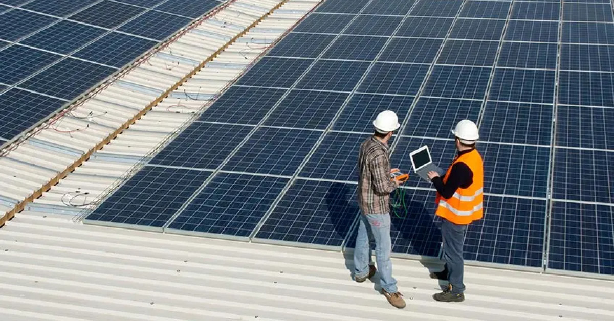 Pannelli Fotovoltaici su Copertura Industriale
