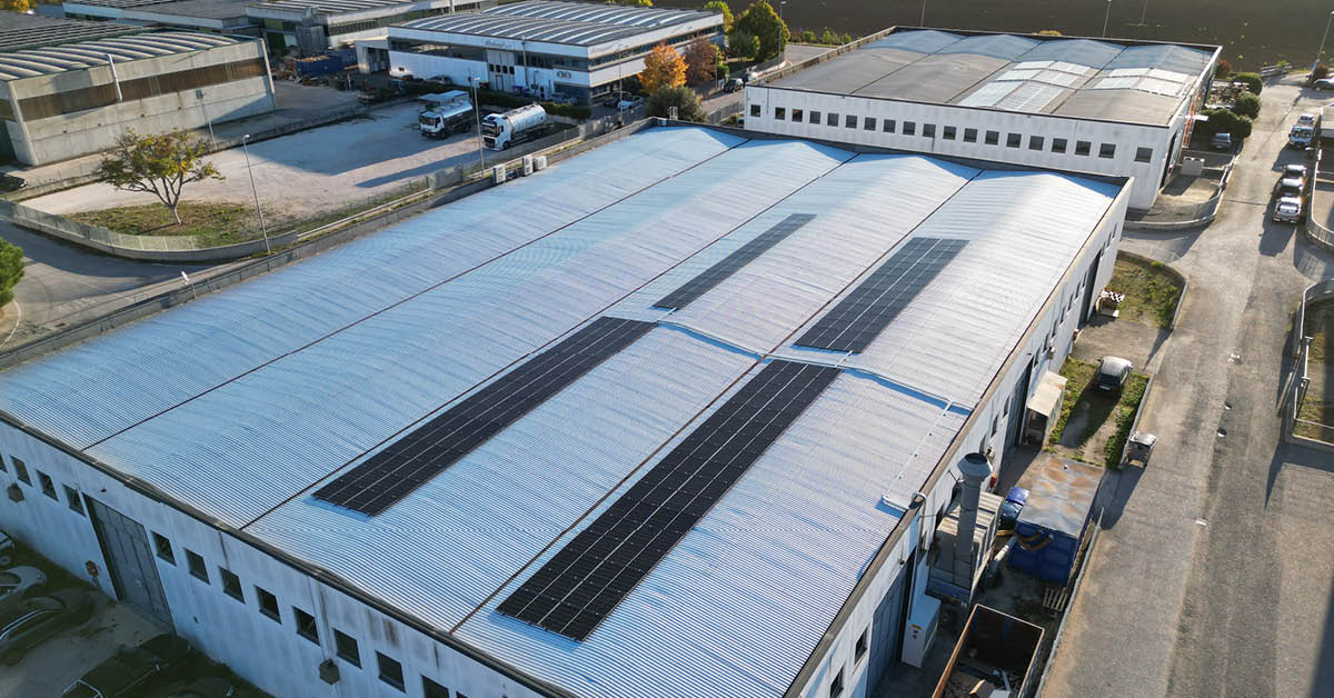 impianto fotovoltaico industriale foligno3 impianto fotovoltaico su copertura industriale